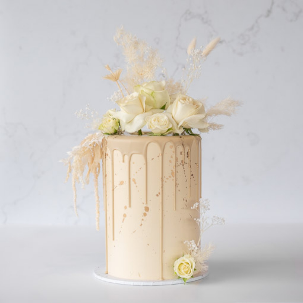 Picture of Buttercream Cake | Floral Beige Drip