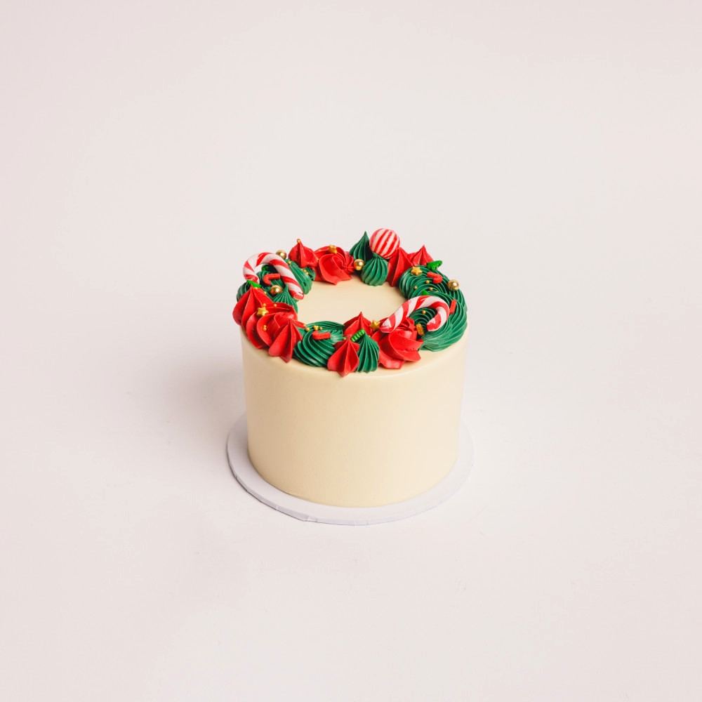 LaManna Christmas Wreath Cake 5 Inch