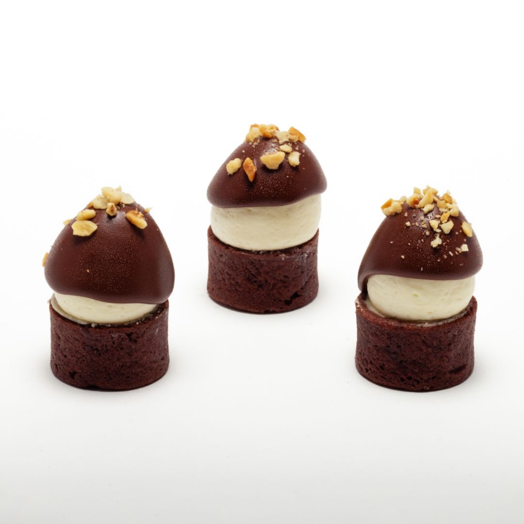 mini nutella cheesecake tart